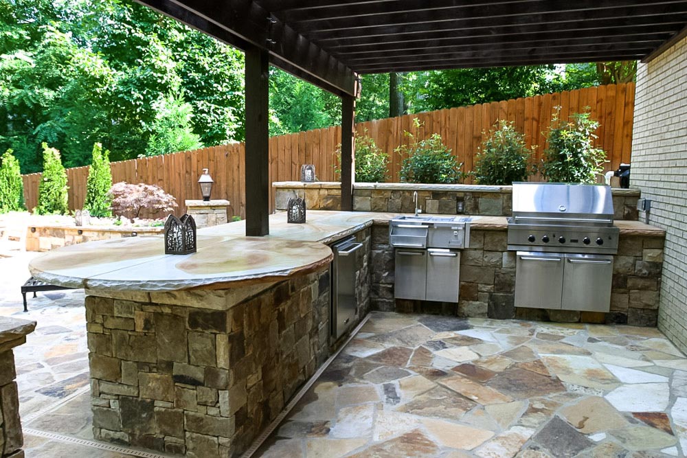 Outdoor Kitchens: Enhance Your Living Space